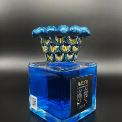 WhatsApp Image 2025-12-16 at 11.26.21 (3) Scatola 5Sensi Fragranza Brezza di Montalbano 500 ml con collare Corona
