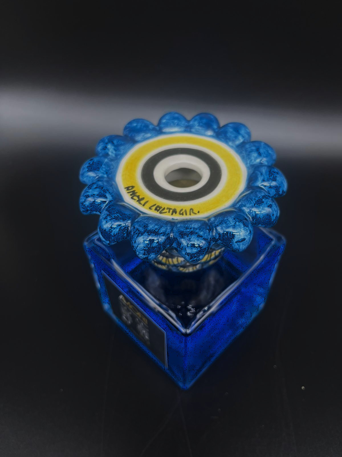 WhatsApp Image 2025-12-16 at 11.26.21 Scatola 5Sensi Fragranza Brezza di Montalbano 500 ml con collare Corona