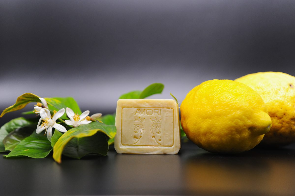 sapone artigin agli agrumi SULI E SCORZA Sapone artigianale all'olio di oliva