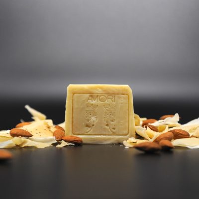 sapone artiginalae alla mandorla DOLCE MENNULA Sapone artigianale all'olio di oliva